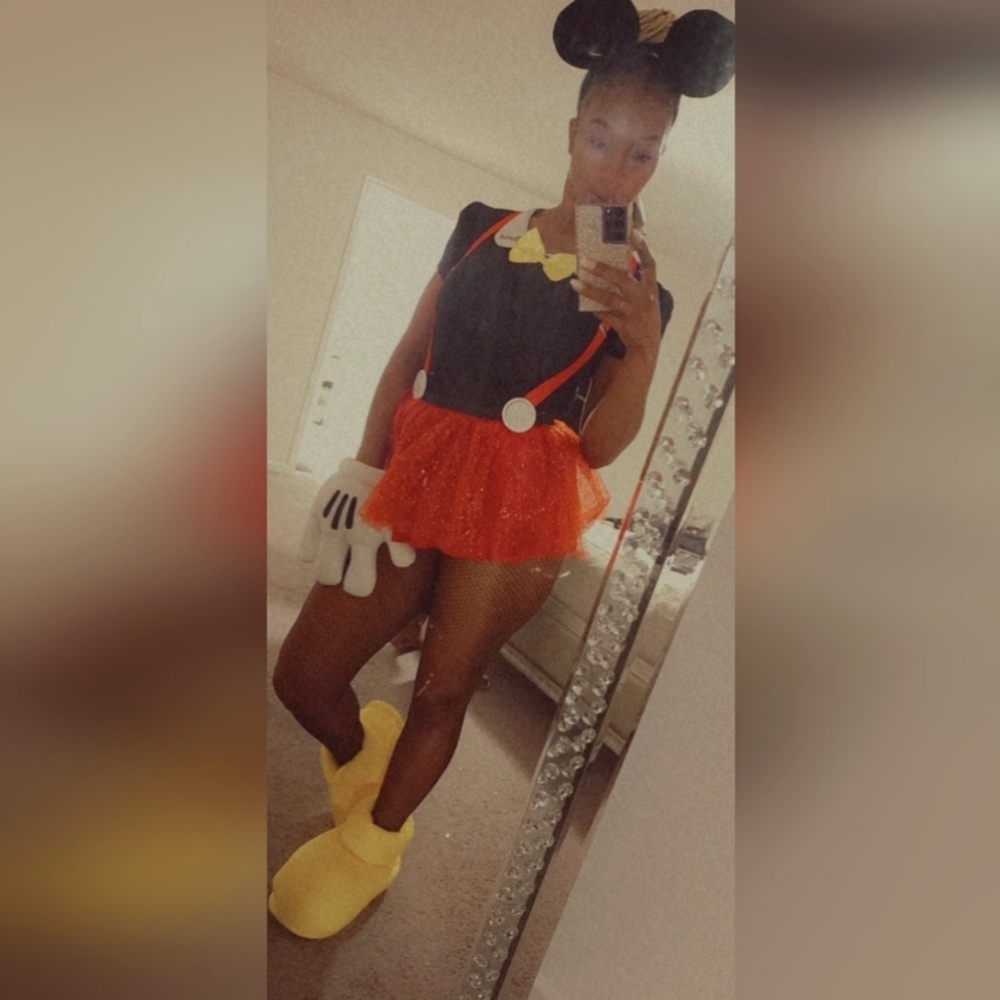 **SOLD**Mickey Mouse Costume !